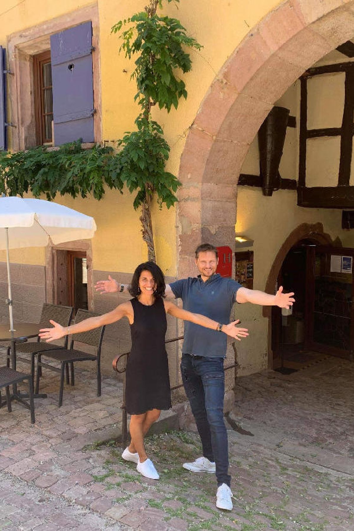 Hôtel La Couronne à Riquewihr, un hôtel de charme sur la route des vins d'Alsace, en plein coeur du vignoble et d'un village médiéval