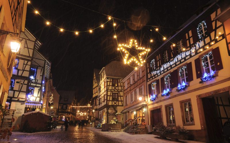 Hotel La Couronne in Riquewihr, ein charmantes Hotel an der Elsässer Weinstraße, im Herzen der Weinberge und eines mittelalterlichen Dorfes.