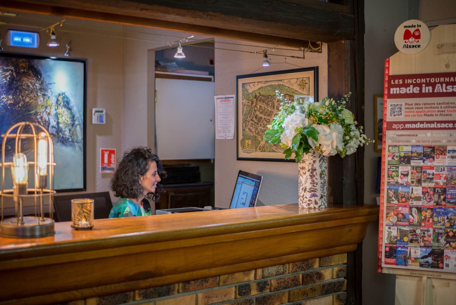 Hôtel La Couronne à Riquewihr, un hôtel de charme sur la route des vins d'Alsace, en plein coeur du vignoble et d'un village médiéval